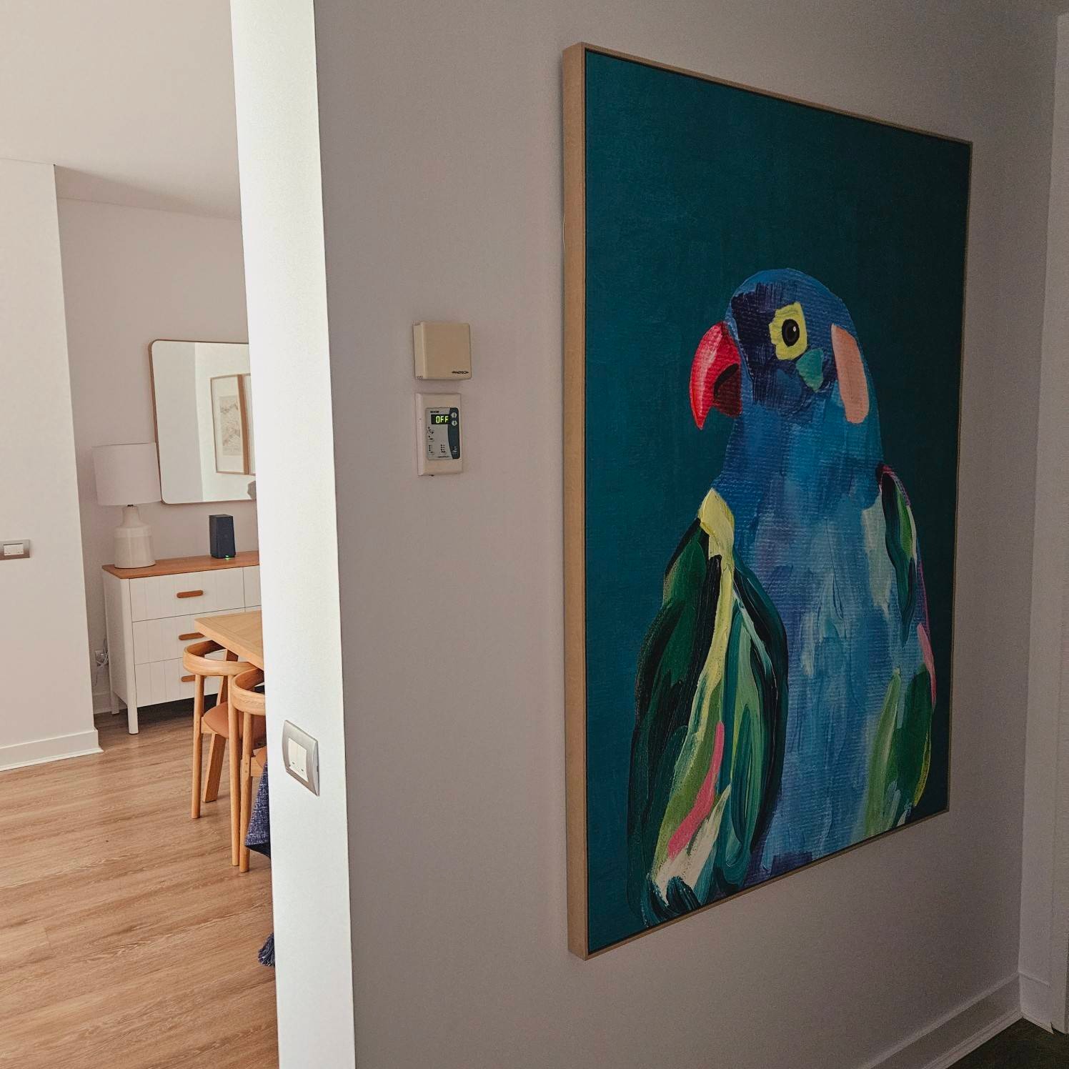 When bigger is better 🦜🎨

#artwork #statement #interiordecoration #interiordesign #brisbanedesigner #sunshinecoastdesigner
