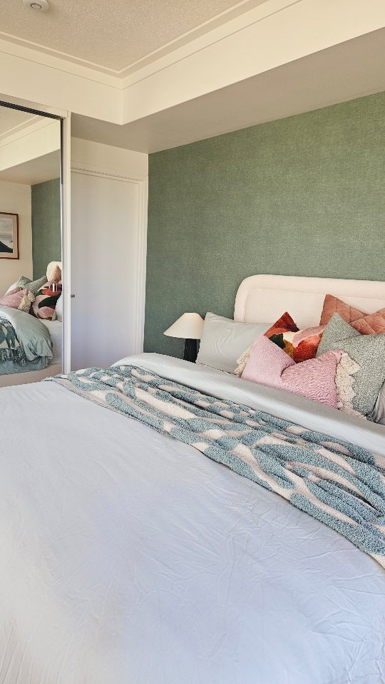 City apartment bedroom makeover 🩷 

We transformed this space into a stylish urban retreat, introducing a calming colour palette, textured fabrics, warm timbers and that stunning wallpaper. Check out how we brought this client's vision to life and created their perfect sanctuary amidst the hustle and bustle of city life. Let us know which detail catches your eye! 

#apartmentliving #interiordesign #beforeandafter #bedroommakeover #interiordecoration #interiordesigner #brisbanedesigner #redecorate
#interiorinspiration