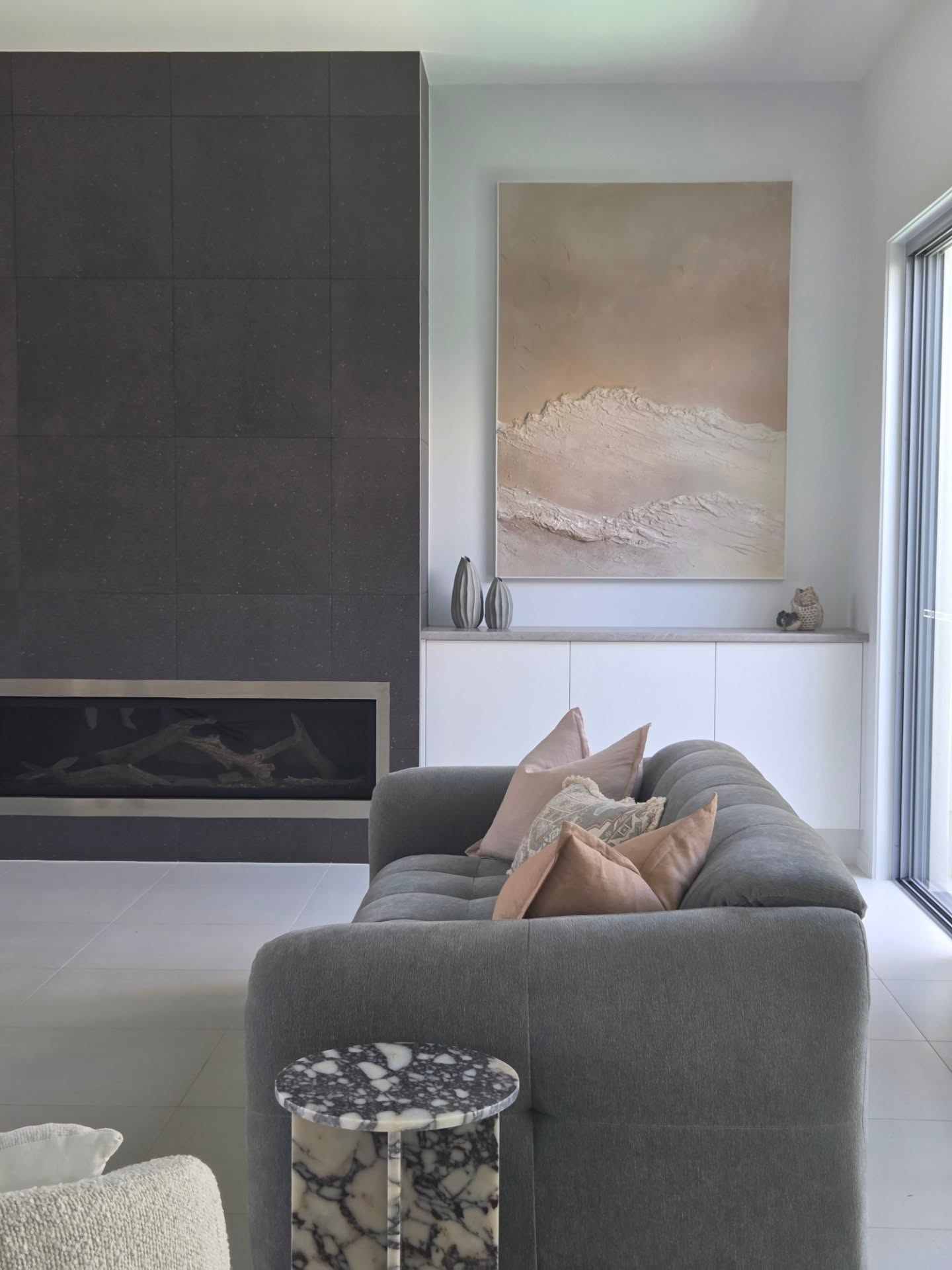A sneak peek at one of our latest projects ❤️

#beforeandafter #luxuryi̇nteriors #interiordesign #livingroomdesign #sunshinecoastinteriordesign